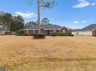 105 Joshua Cir, Ellabell, GA 31308