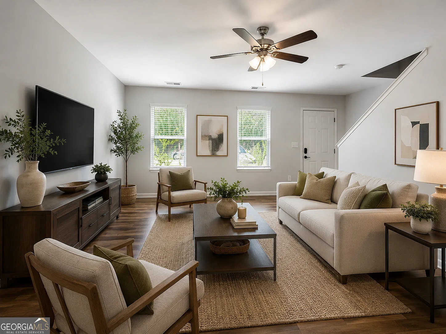 3 bed, 2.5 bath, 1240 sqft, $1,750 — Photo 3