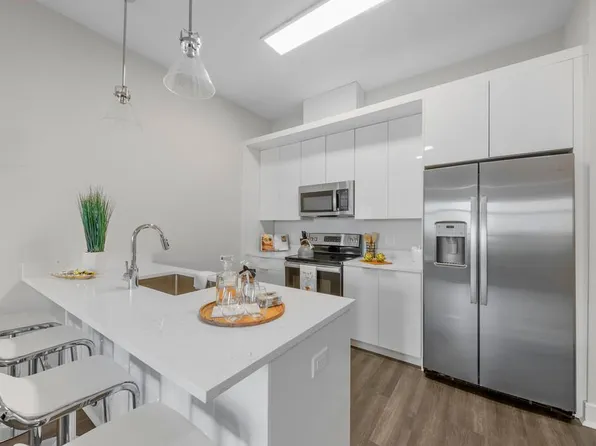 121 34th Street image 2 of 213