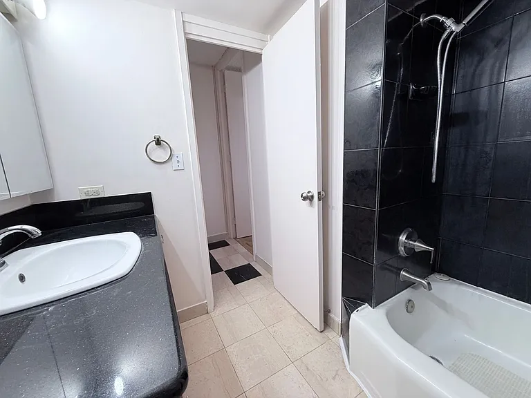 4300 Waialae Ave #B905 — Photo 10