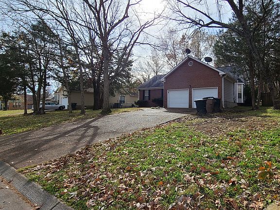 5th image of 709 Bluewater Dr
