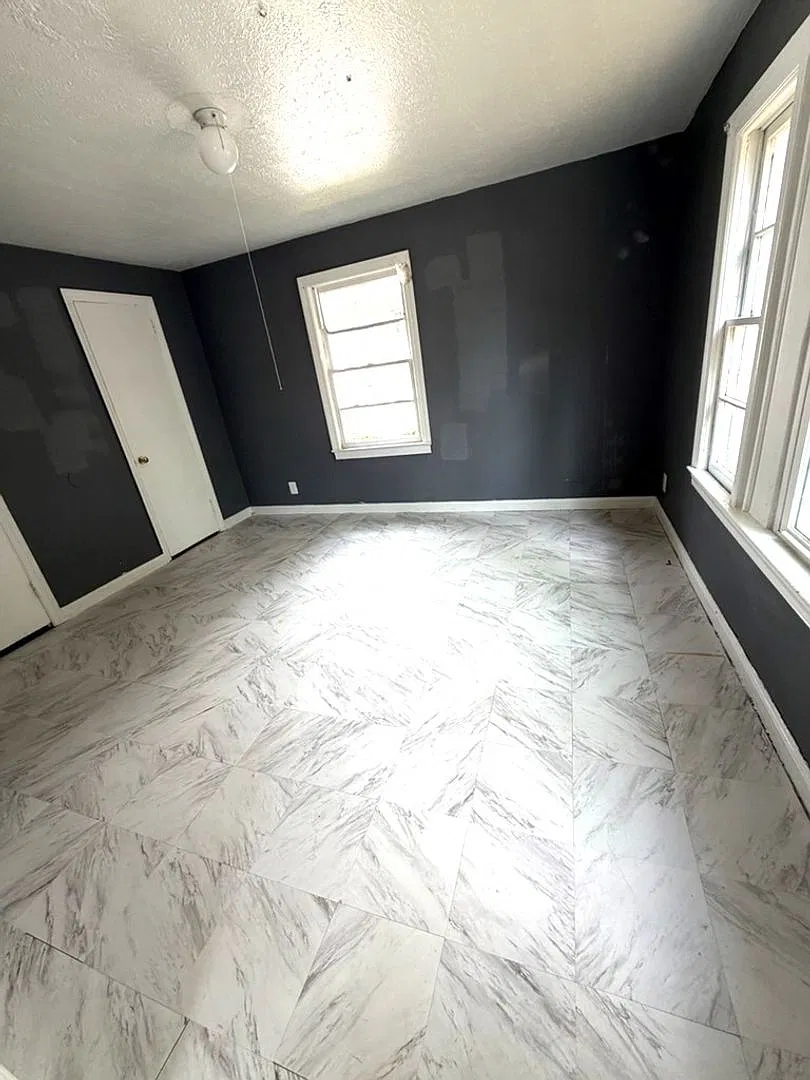 Jones Ave 2809 A & B — Photo 3