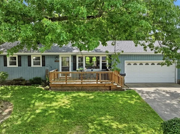 2456 Monterey St, Wooster, OH 44691