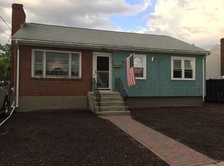 15 Jefferson Ave, Watertown, MA 02472