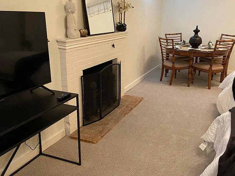 254 N Battin St — Photo 54