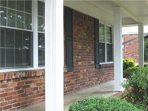 2nd image of 9212 Ramblewood Dr