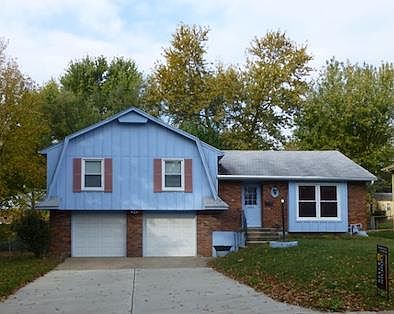 1st image of 8804 Everett Ave