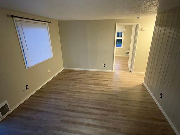 2nd view if the living and hallway