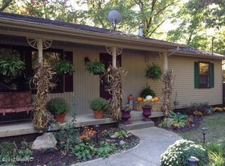 7650 Cannonsburg Rd NE, Rockford, MI 49341