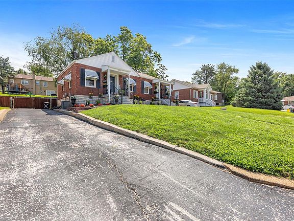 4th image of 3430 Saint Mark Ln