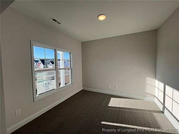 3rd image of 192 London Dr Lot 457