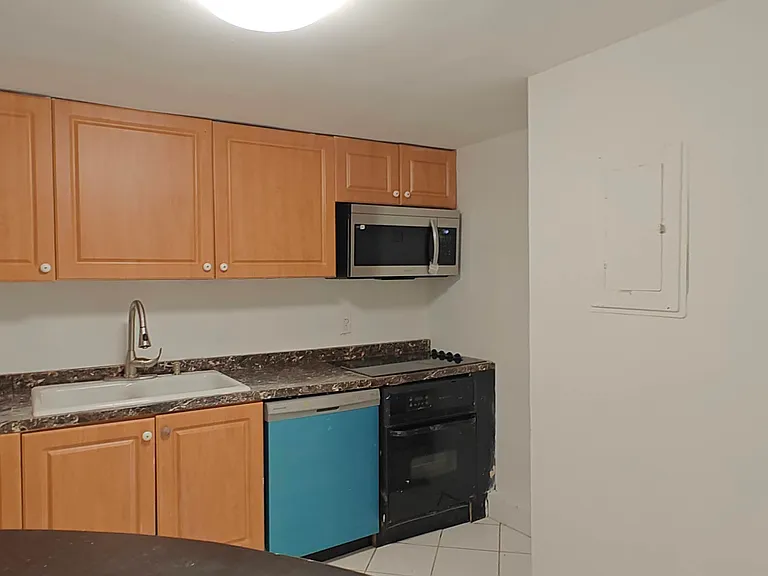 801 Brickell Bay Dr #365 — Photo 13