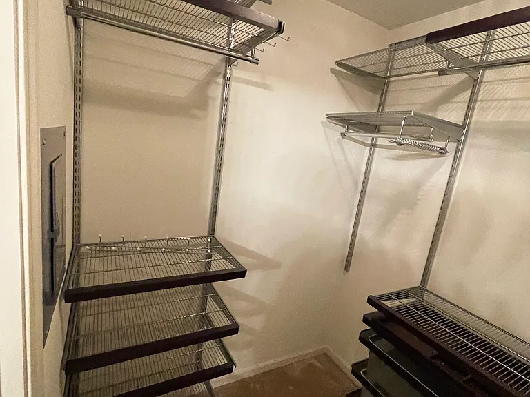 343 W Old Town Ct #301 — Photo 30