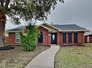 6705 Trumpet Dr, Rowlett, TX 75089