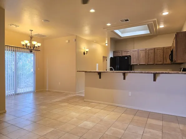 1262 Mission Nuevo Dr APT A, Las Cruces, NM 88011