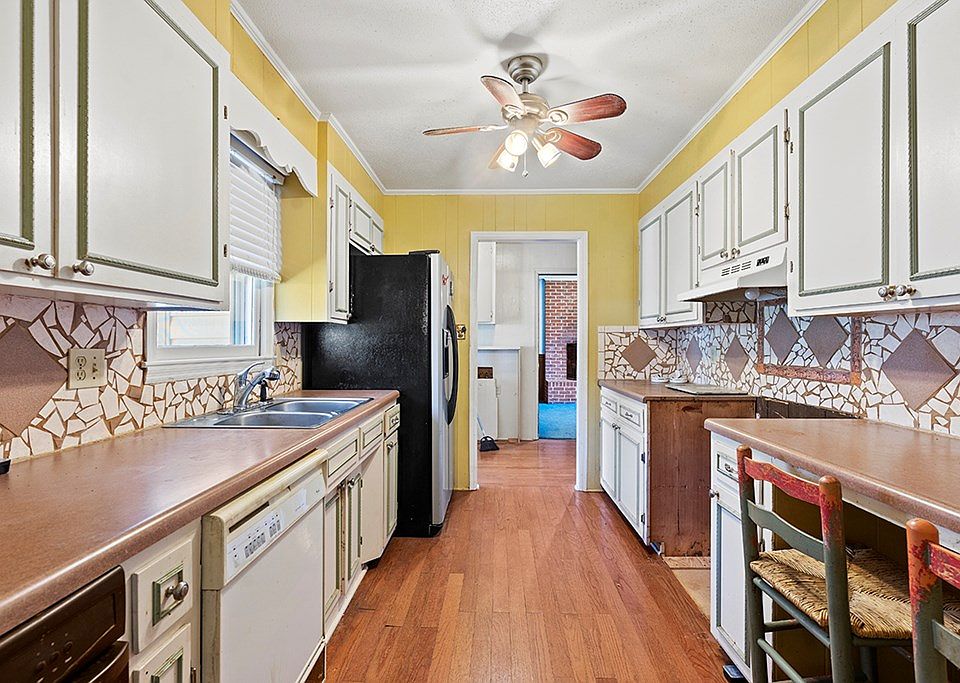 1007 Wingert Rd, Greenwood, SC 29649 Zillow