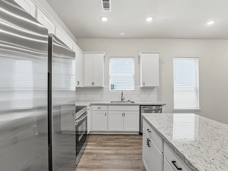 10176 Barberry St — Photo 12