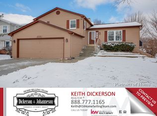 2295 Briarhill Dr, Naperville, IL