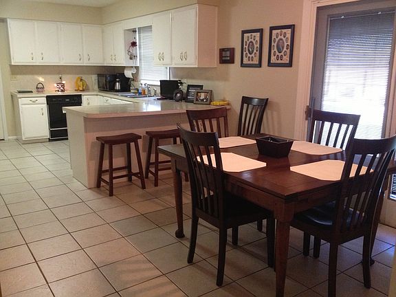 kitchen/dining
