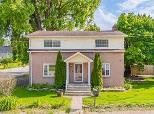 121 Lakeview Ave, Waukegan, IL 60085