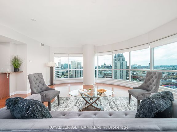 5th image of 200 Rideau St #1704