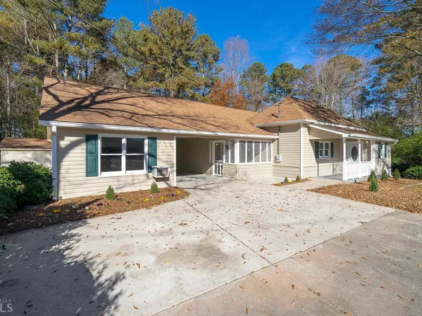 608 McPherson St, Bremen, GA 30110