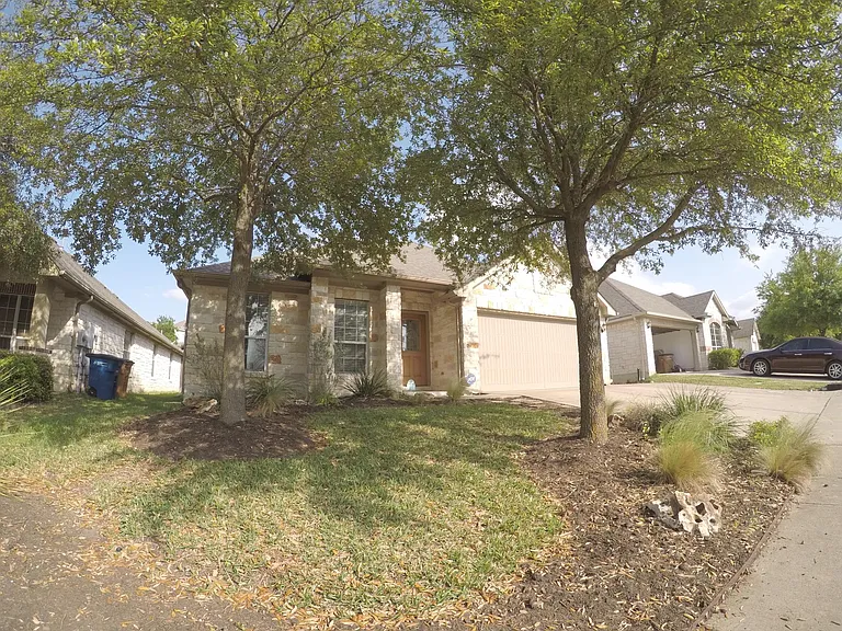 10725 Casitas Dr — Photo 2