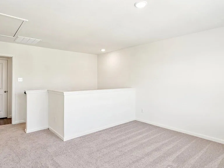 504 McFadin Way — Photo 17
