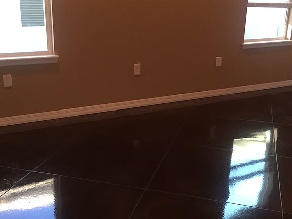 5th image of 3234 Whispering Trails Ave