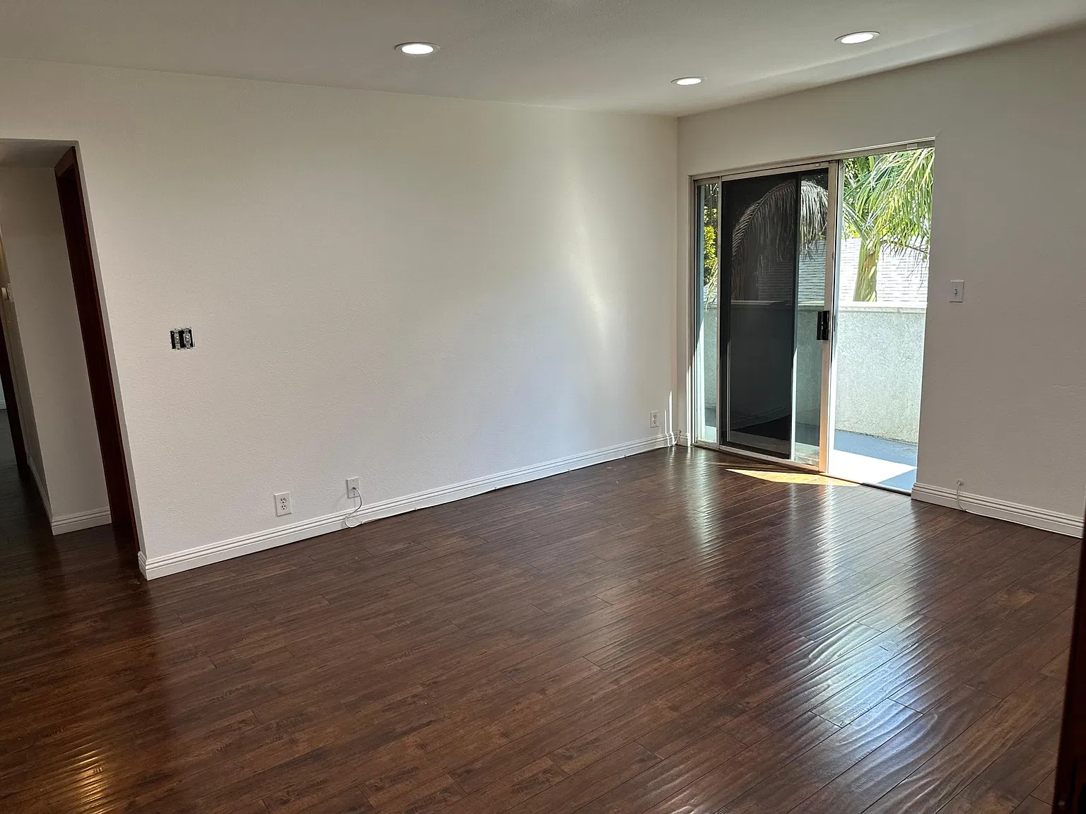 2 bed, 1435 sqft, $3,100 — Photo 2