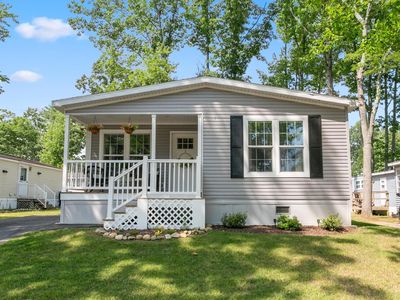 317 Friar Tuck Drive, Exeter, NH, 03833