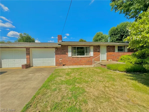 179 Greenbrier Ave, Williamstown, WV 26187