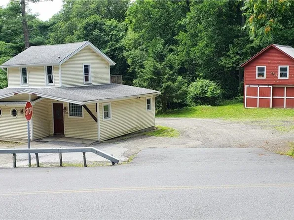 443 Oscawana Lake Road, Putnam Valley, NY 10579