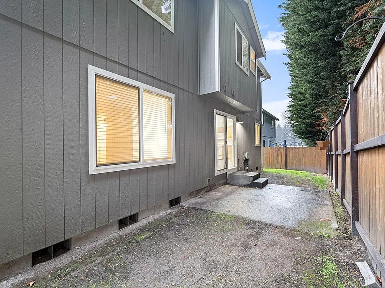 3907 183rd Street Ct E — Photo 33