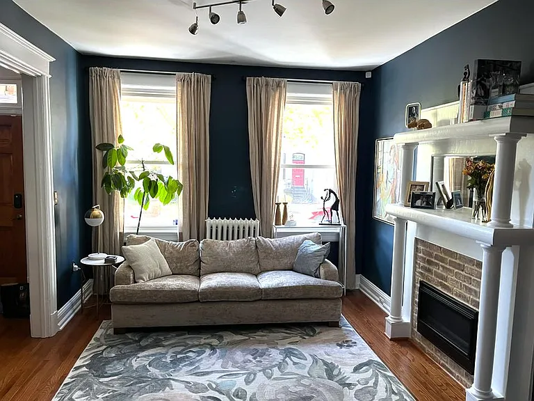 319 T St NW — Photo 2