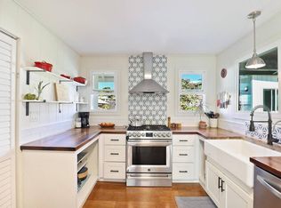 612 Kaumana Dr, Hilo, HI 96720