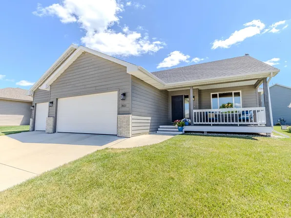 3621 Keokuk Ave, Spirit Lake, IA 51360
