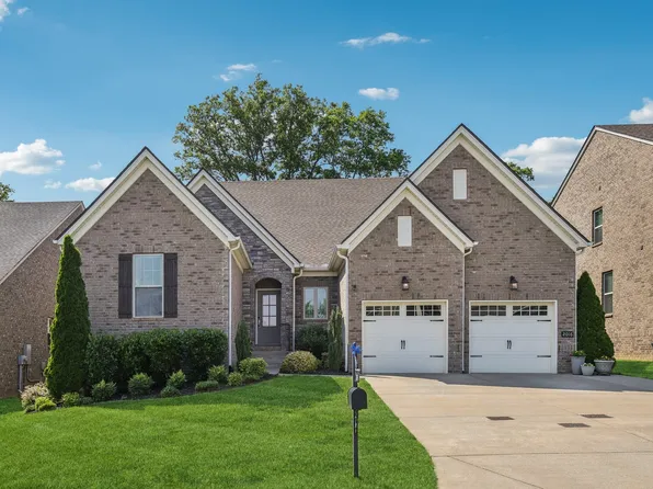 2016 Oliver Dr, Mount Juliet, TN 37122