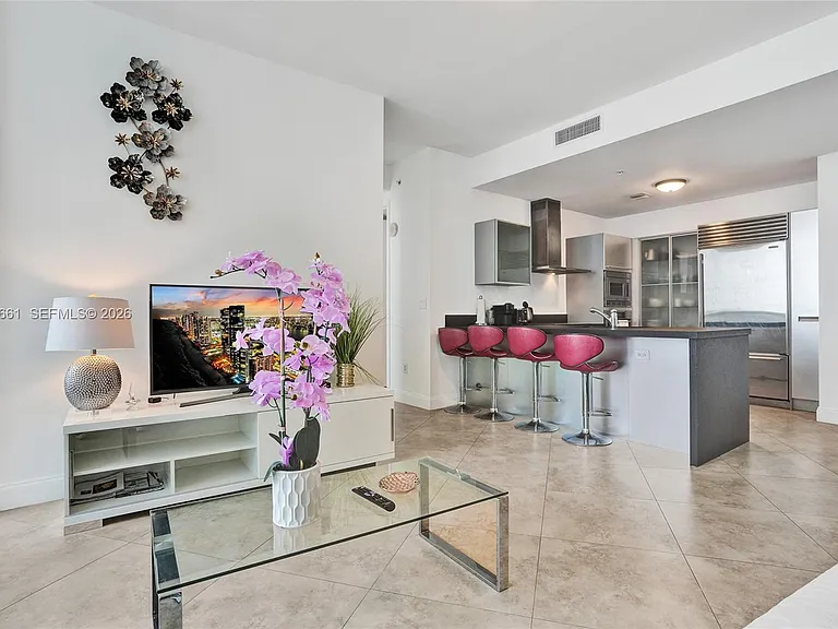 18201 Collins Ave #4705 — Photo 10