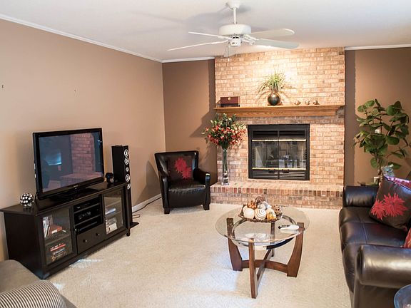 3rd image of 5680 Tradewind Dr