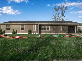 75 Alys Dr E, Depew, NY