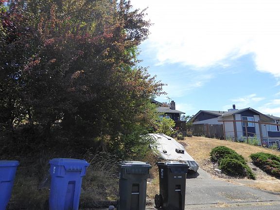 3rd image of 1756 S 46th St
