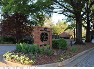 56 Willow Gln, Sandy Springs, GA