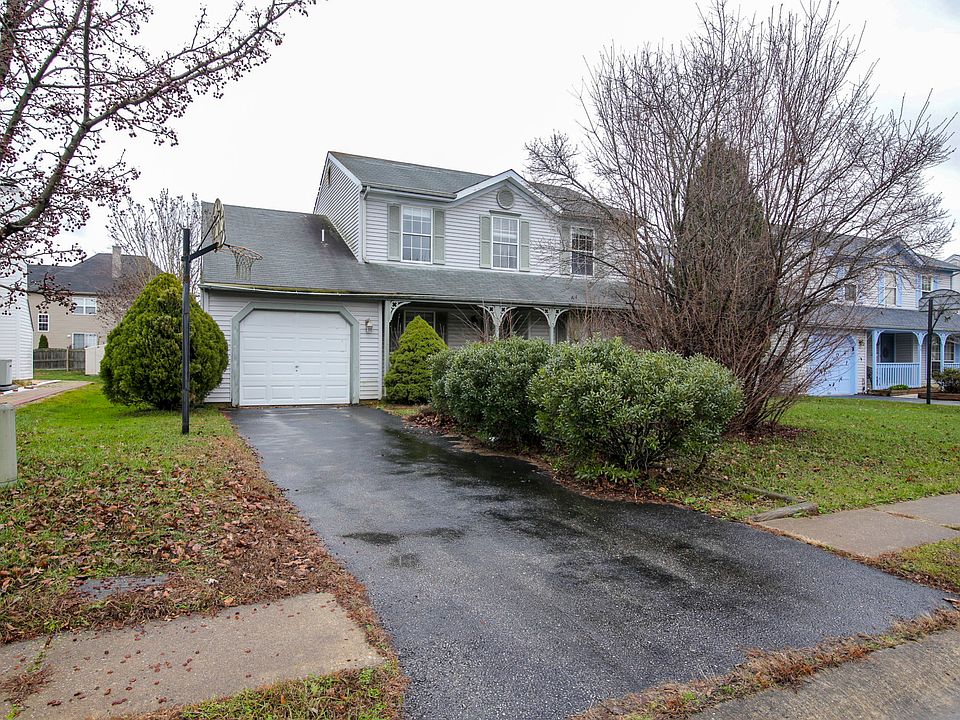 1st image of 110 Milano Dr