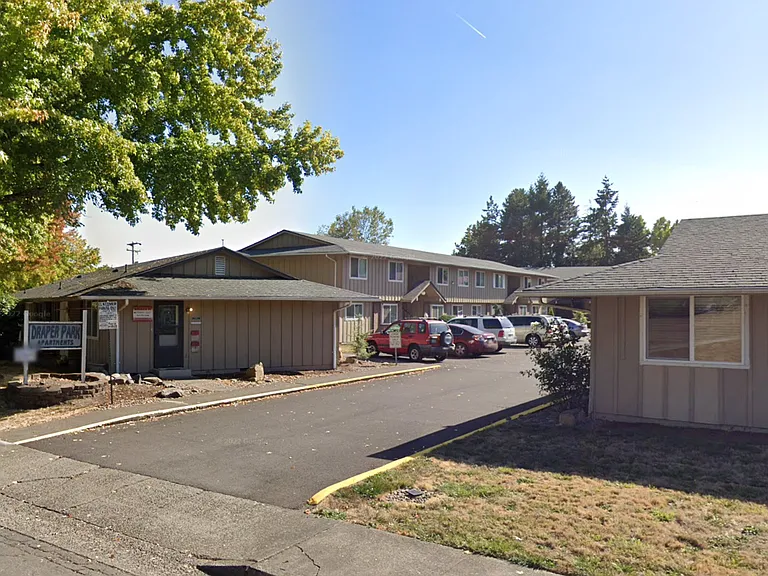 742 32nd Ave SE #7 — Photo 3