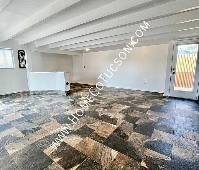 7424 N La Canada Dr #C — Photo 11