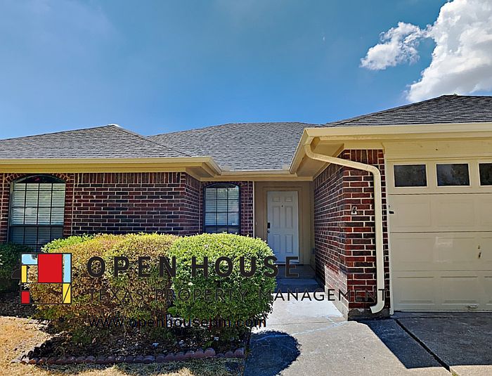 1st image of 812 Wind Brooke Dr