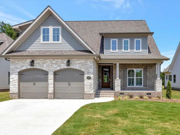 8869 Grey Reed Dr #9, Ooltewah, TN 37363