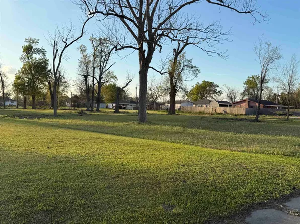LOT 7 Adams St, Lake Charles, LA 70601