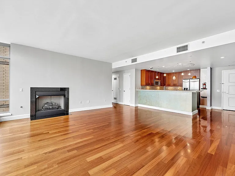 8100 River Rd #817 — Photo 7